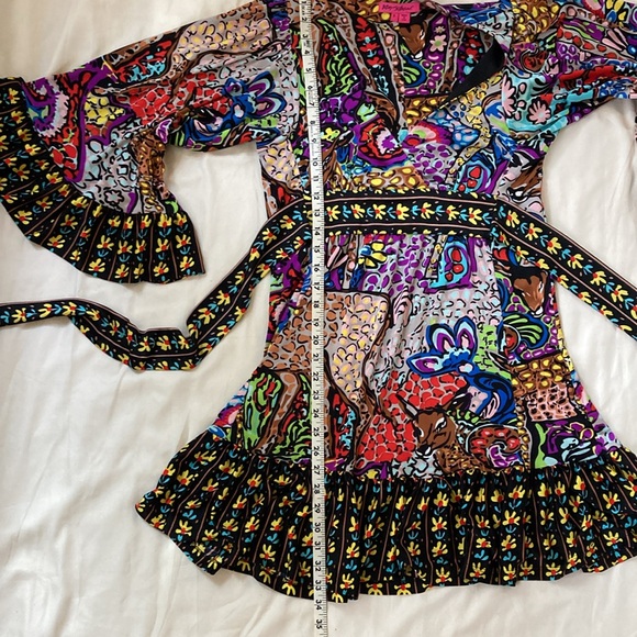 BETSY JOHNSON | Boho 🌸 multicolor Angel Wing Bell Sleeve Mini Dress size 8 - Picture 9 of 14